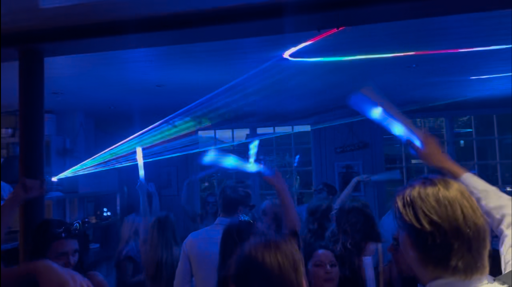 Dj Stockholm AB - Boka dj i Stockholm